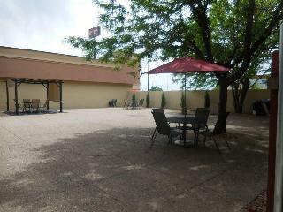 Hotel Clarion Inn And Conference Center