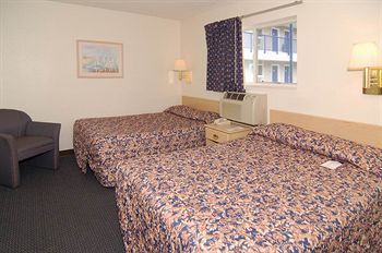 Hotel Suburban Extended Stay
