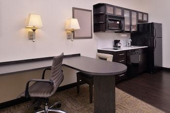 Hotel Candlewood Suites Terre Haute