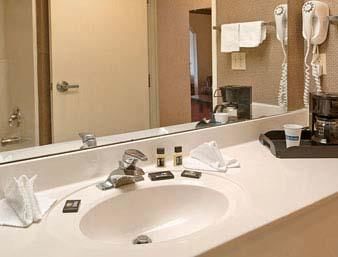 Motel Travelodge Suites Savannah Pooler