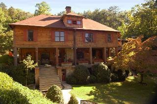Beechwood Inn - Bed Breakfast And Wine Cellar