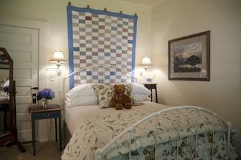 Beechwood Inn - Bed Breakfast And Wine Cellar