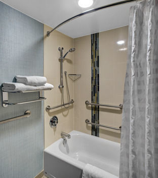 Hotel Hyatt Place Windward Parkway