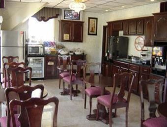 Hotel Howard Johnson Inn Athens