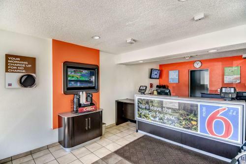 Motel 6 Stockton North