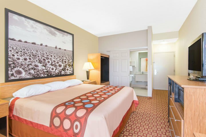 Hotel Super 8 Wichita South