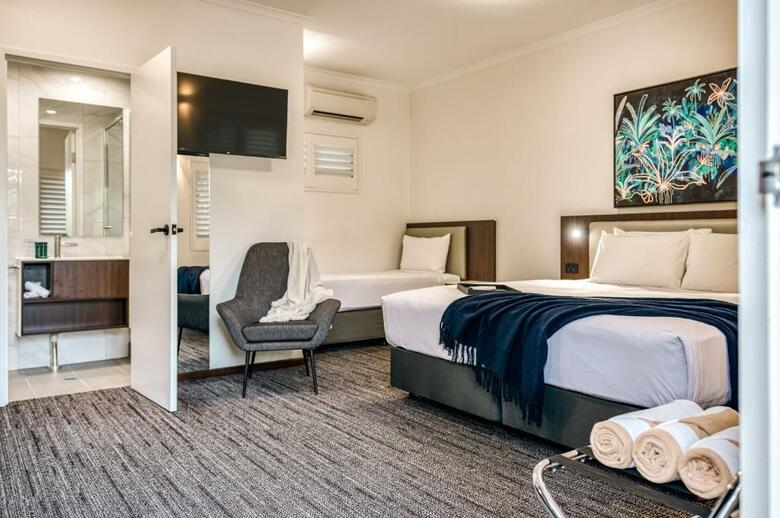 Hotel Palms City Resort