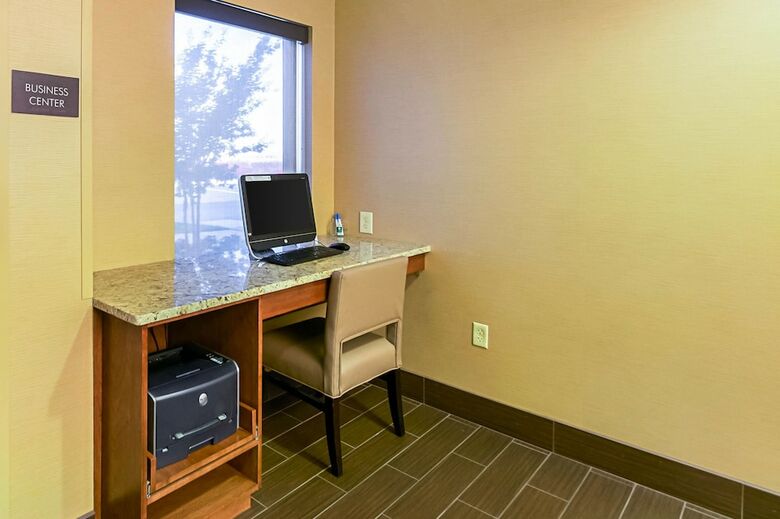 Hotel Comfort Inn