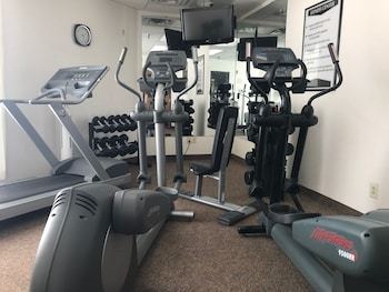 Hotel Quality Inn & Suites