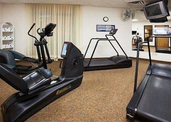 Hotel Quality Inn & Suites