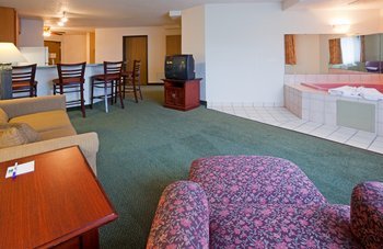 Hotel Quality Inn & Suites