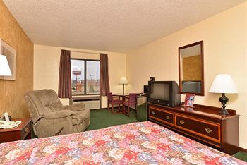Hotel Americas Best Value Inn - Ozark