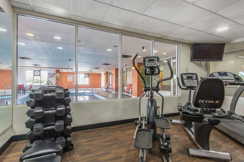 Hotel Comfort Suites Richmond