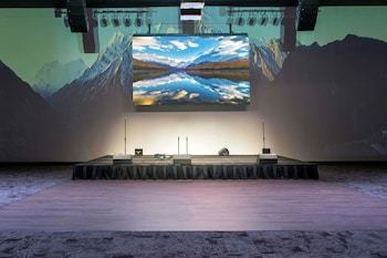 The Copper King Hotel And Convention Center