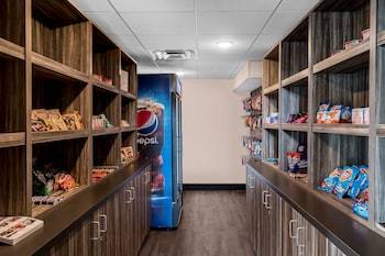 The Copper King Hotel And Convention Center