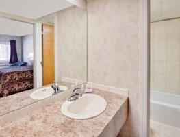 Hotel Knights Inn Traverse City