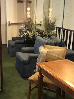 Hotel A Victory Inn & Suites- Muskegon