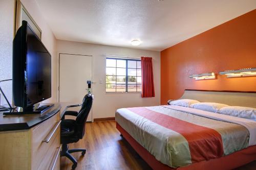 Motel 6 Santa Fe - Cerrillos Road South