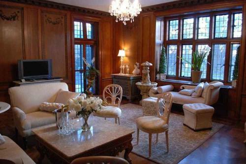 Bed & Breakfast The Castle At Skylands Manor