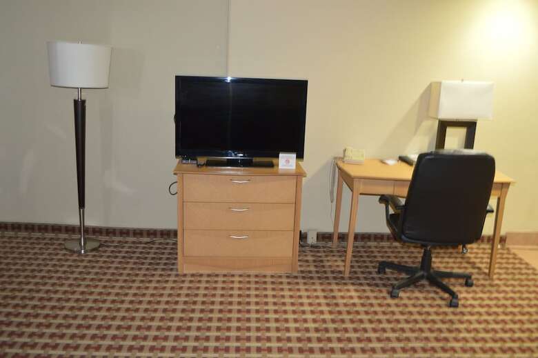 Hotel Quality Inn & Suites