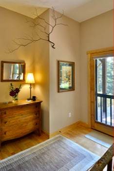 Bent Creek Lodge Bed & Breakfast