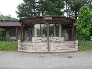 Motel The Mountaineer Inn