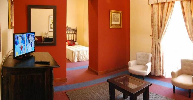 Hotel Alvar Fa�ez