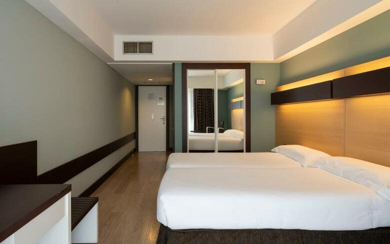 Hotel Ciudad De Logro�o