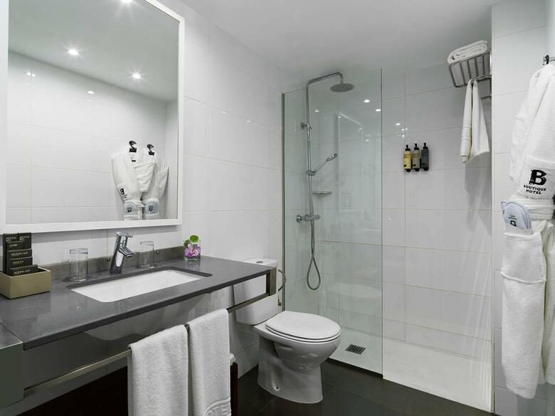 Hotel H10 White Suites - S�lo Adultos