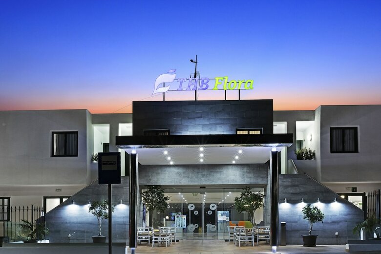 Aparthotel THB Flora