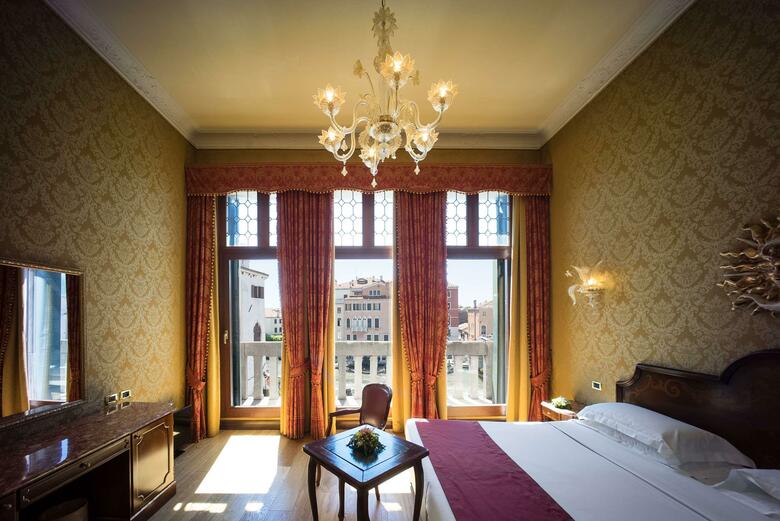 Hotel NH Venezia Santa Lucia