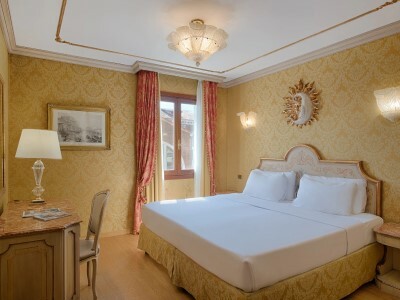 Hotel NH Venezia Santa Lucia