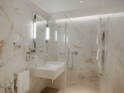 Hotel NH Venezia Santa Lucia