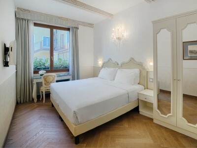 Hotel NH Venezia Santa Lucia