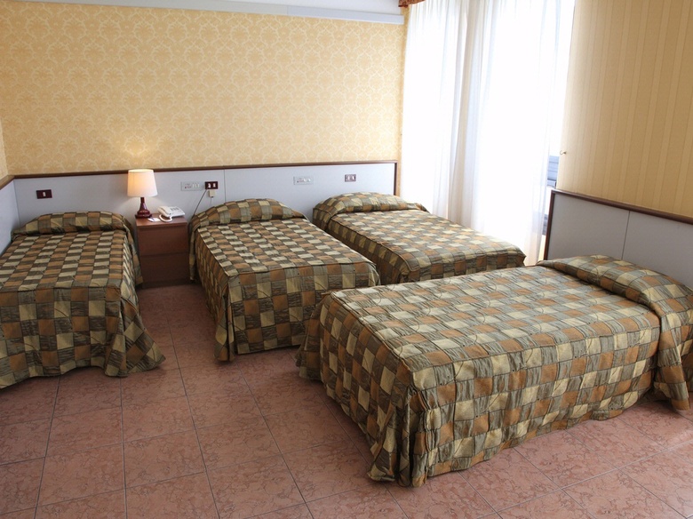 Hotel Maxim
