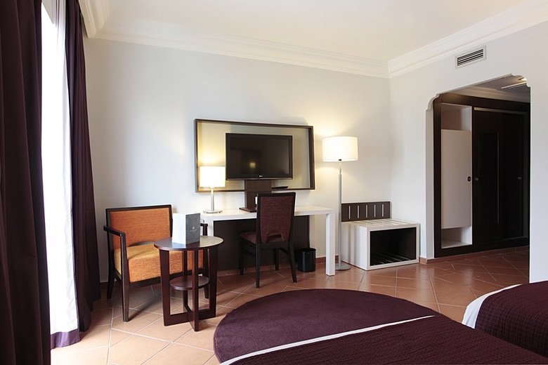 Hotel Kenzi Europa