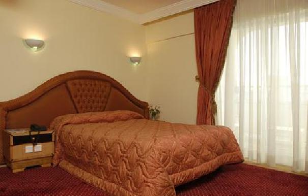 Hotel Kenzi Europa