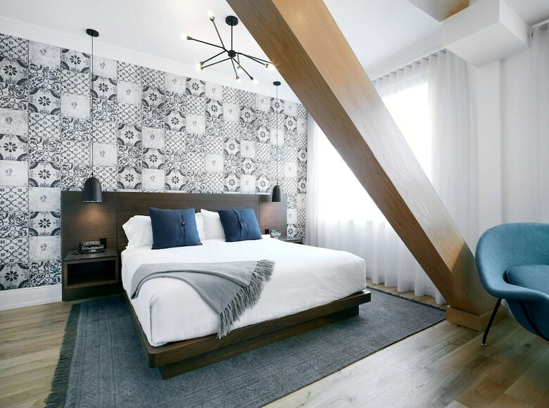 Walper Terrace Hotel