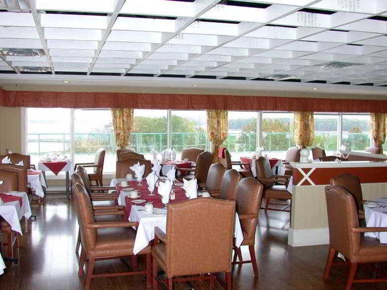 Hotel Atlantica Marina Oak Island