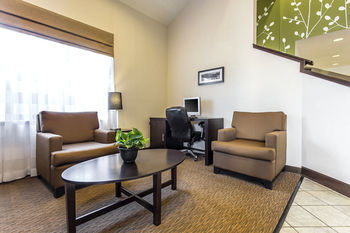 Motel Sleep Inn & Suites