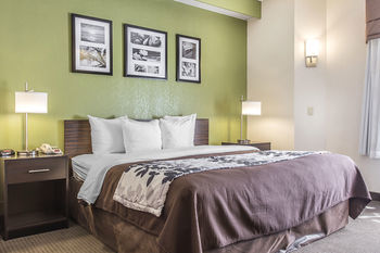 Motel Sleep Inn & Suites