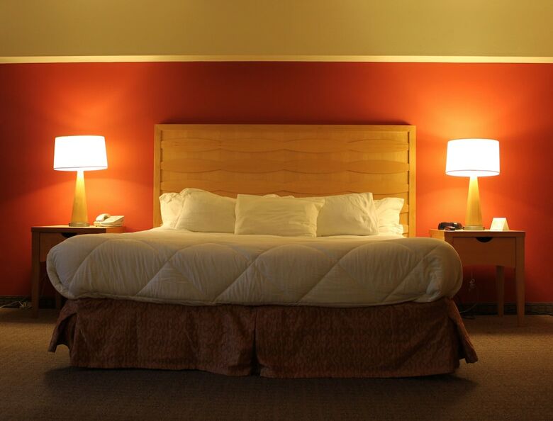 Avalon Hotel & Conference Center