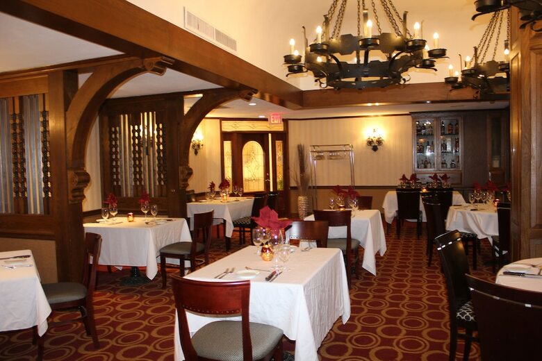 Avalon Hotel & Conference Center