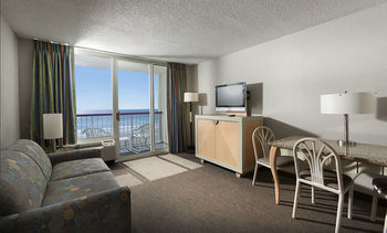 Hotel Crown Reef Resort