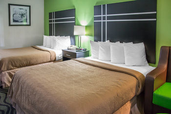 Hotel Quality Inn And Suites