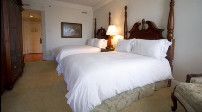 Market Pavilion Hotel