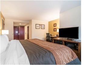 Motel Comfort Inn & Suites
