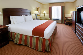 Holiday Inn Express Hotel & Suites Wharton