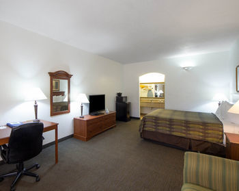 Hotel Quality Inn & Suites