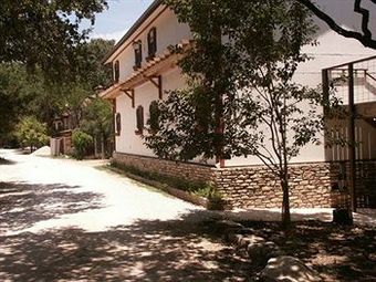 Creekhaven Inn Bed & Breakfast